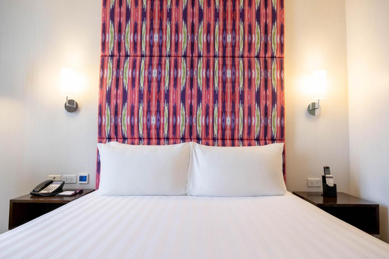 Wynwood Hotel Pasig City Exterior photo